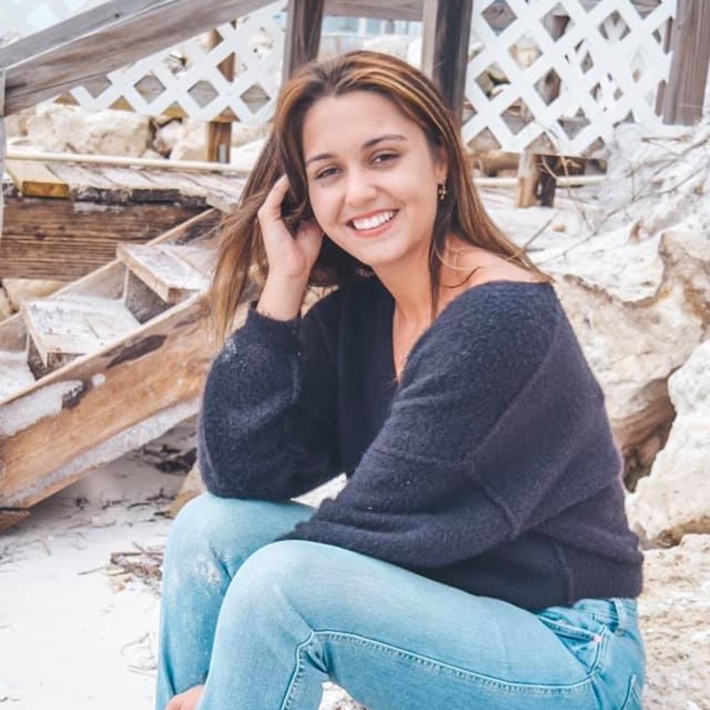 Meet your Posher, Hope